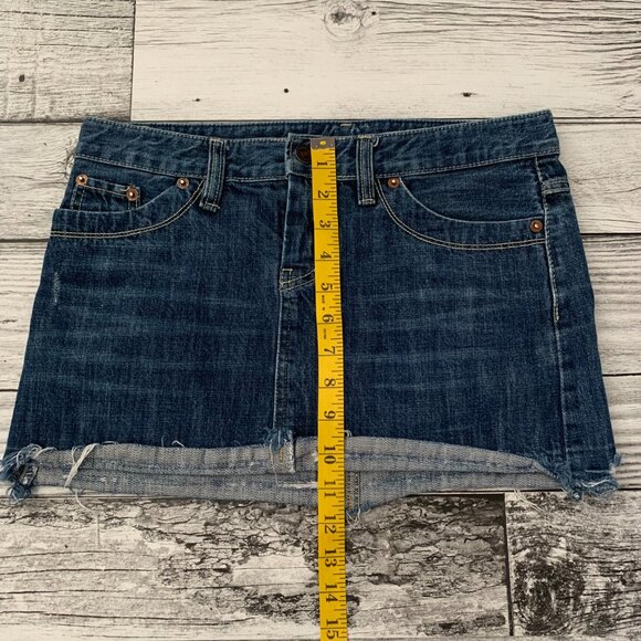 Free Jeans Vintage Denim Y2K Low Rise Distressed Frayed Micro Mini Jean Skirt - Picture 9 of 9